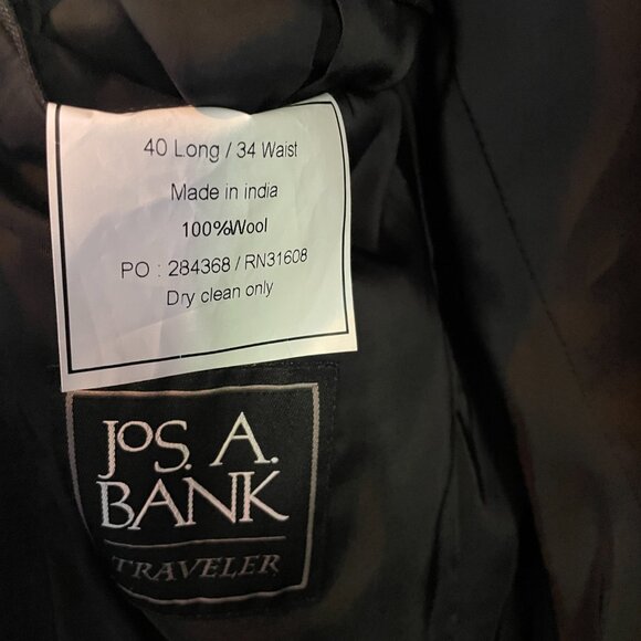 Jos.A. Bank Traveler Collection Slim Fit Mini Check Suit | Black | Size 40L /34W - Picture 3 of 10